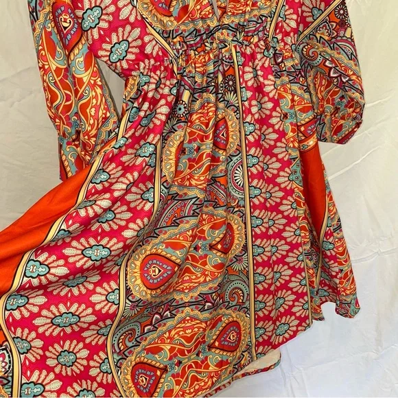 Deep V-Neck Open Tie Back Dress - Picture 3 of 5